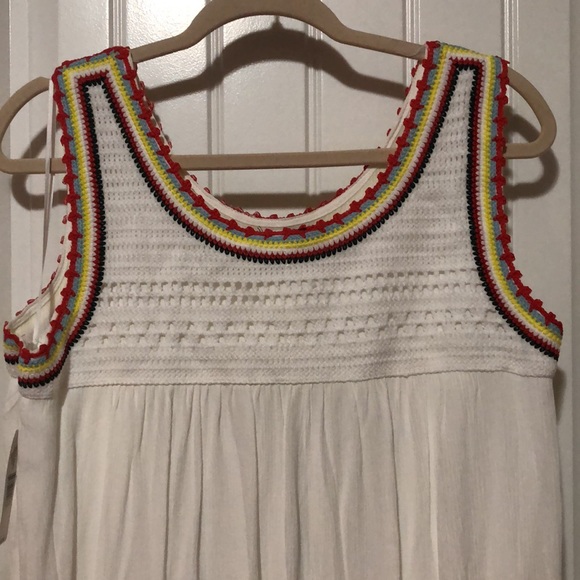 New Directions sleeveless dress with crocheted bodice; free flowing lightweight - Picture 3 of 7